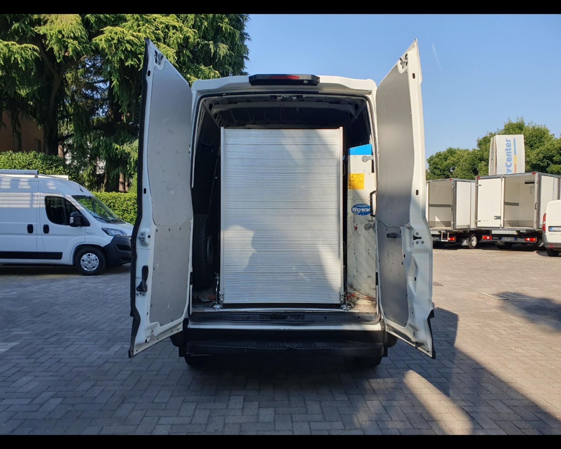 IVECO IVECO DAILY VAN L2H2 CON SPONDA - AUTO INDUSTRIALE BERGAMASCA