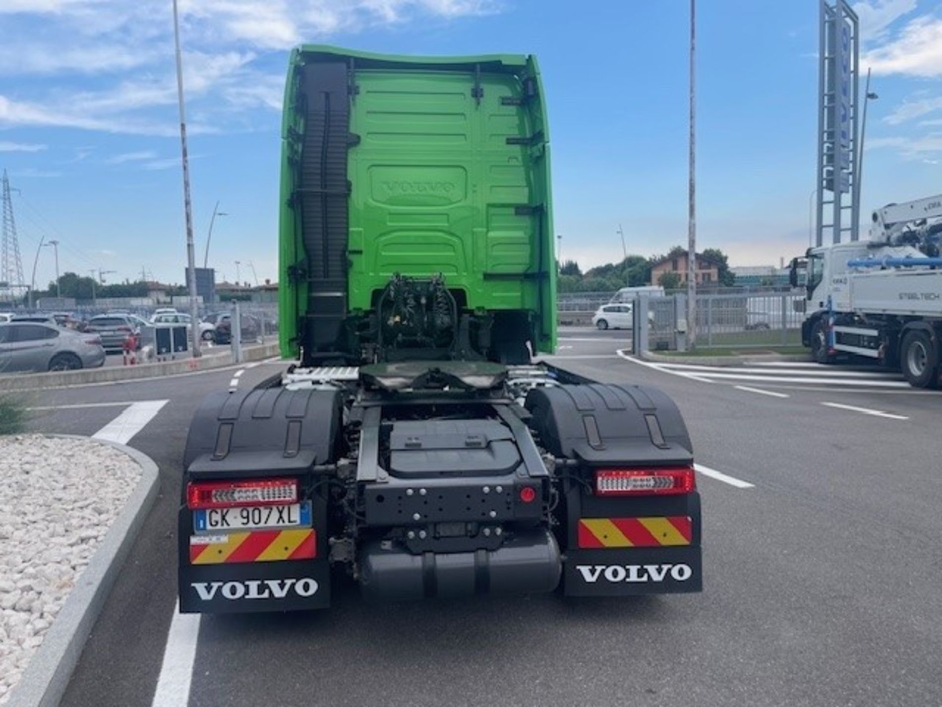 VOLVO TRUCKS VOLVO FH 13.500  - AUTO INDUSTRIALE BERGAMASCA