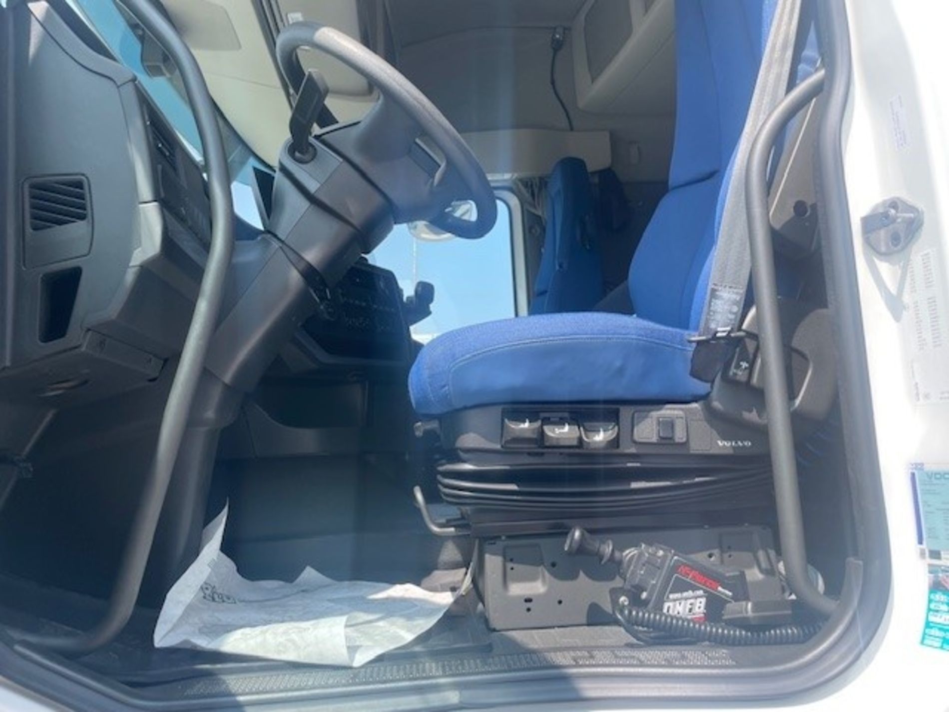 VOLVO TRUCKS VOLVO FH13.500CV  IMP.RIBALTABILE AUTOMATICO E VEB+ - AUTO INDUSTRIALE BERGAMASCA