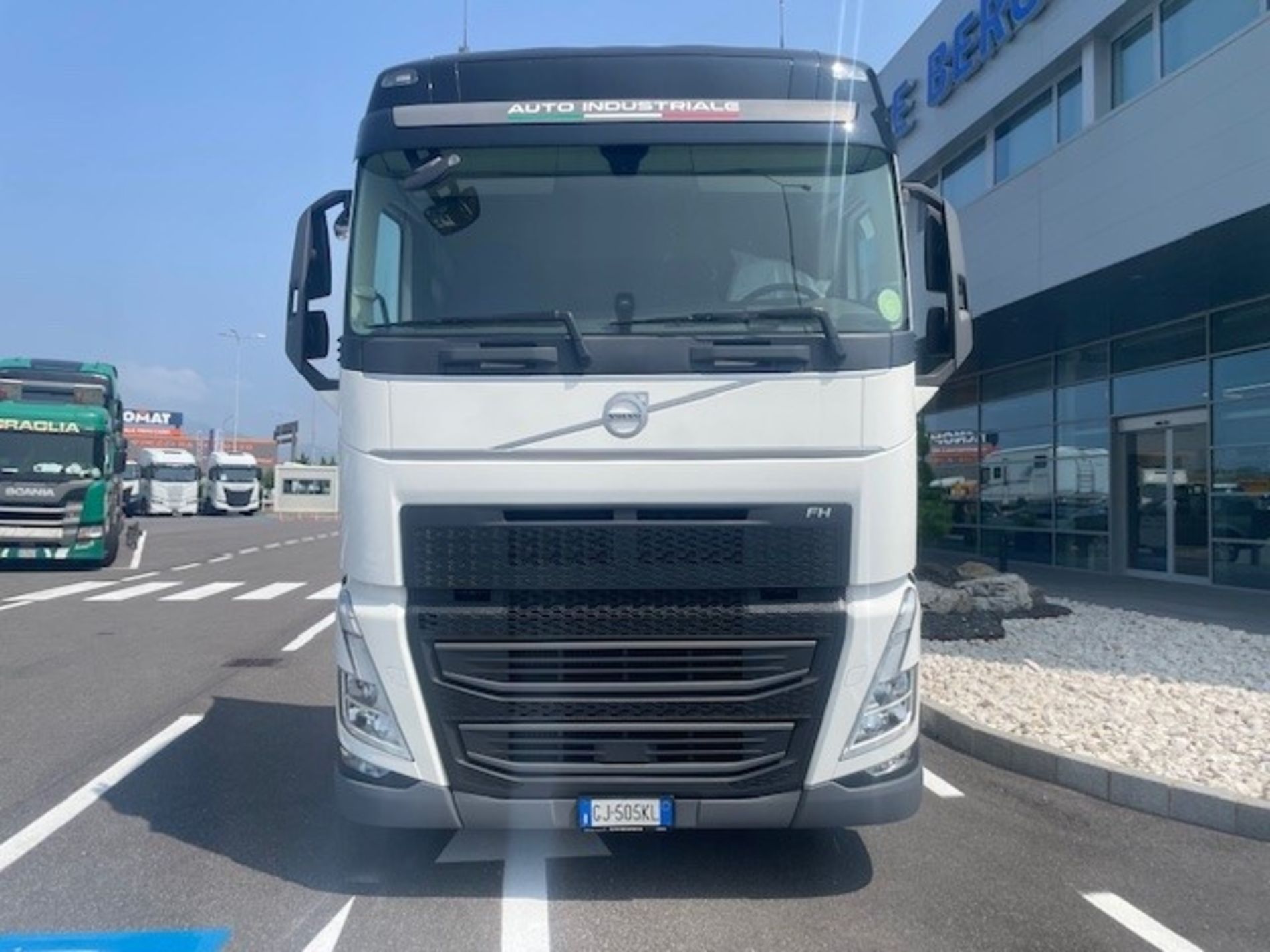 VOLVO TRUCKS VOLVO FH13.500CV  IMP.RIBALTABILE AUTOMATICO E VEB+ - AUTO INDUSTRIALE BERGAMASCA
