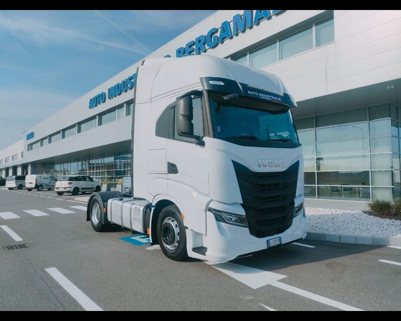 IVECO S-WAY TRATTORE AUTOMATICO INTARDER A.D.R. - AUTO INDUSTRIALE BERGAMASCA